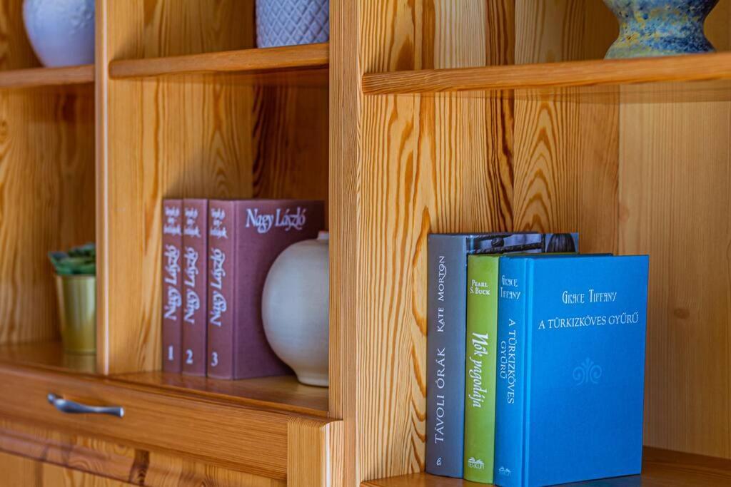 Roomy Apartment 80Sqm At City Center Free Parking Space, Ac & Balcony Budapest Eksteriør bilde